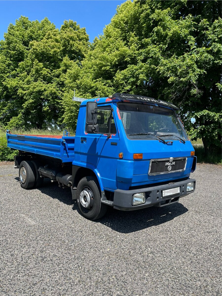 Man 10.150 Tristranny sklapec