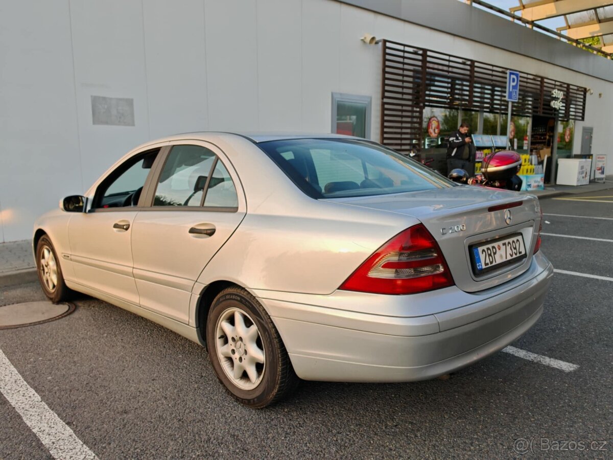 Mercedes c 200cdi nová STK bez koroze