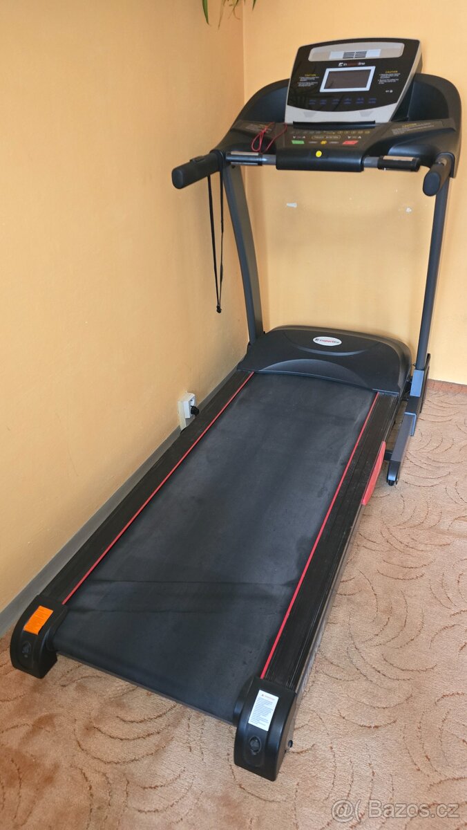 běžecký pás GILAVAR