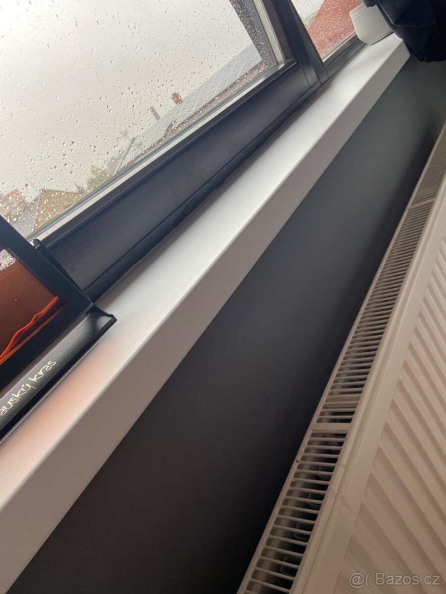 Vnitřní parapet bílý