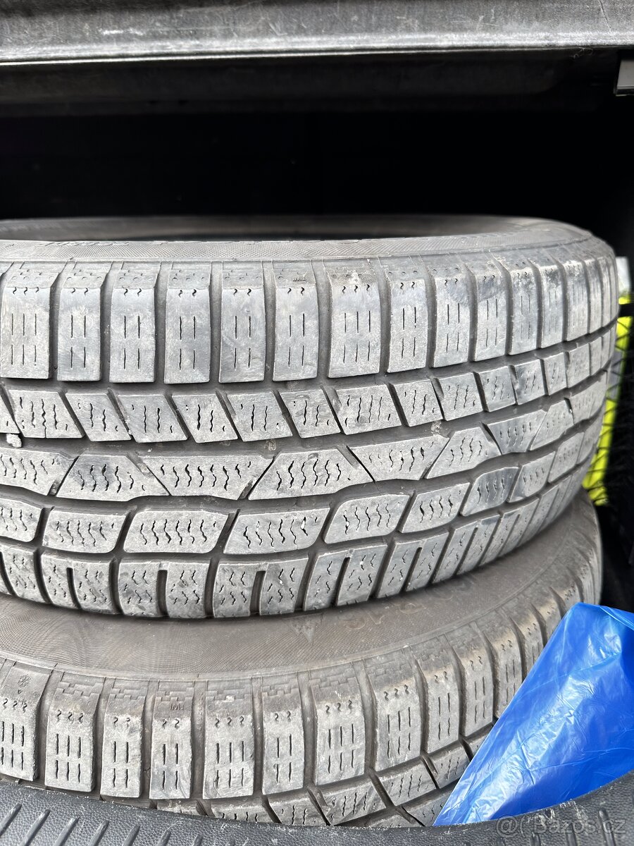 Continental Winter 205/60 R16 – pouze Praha