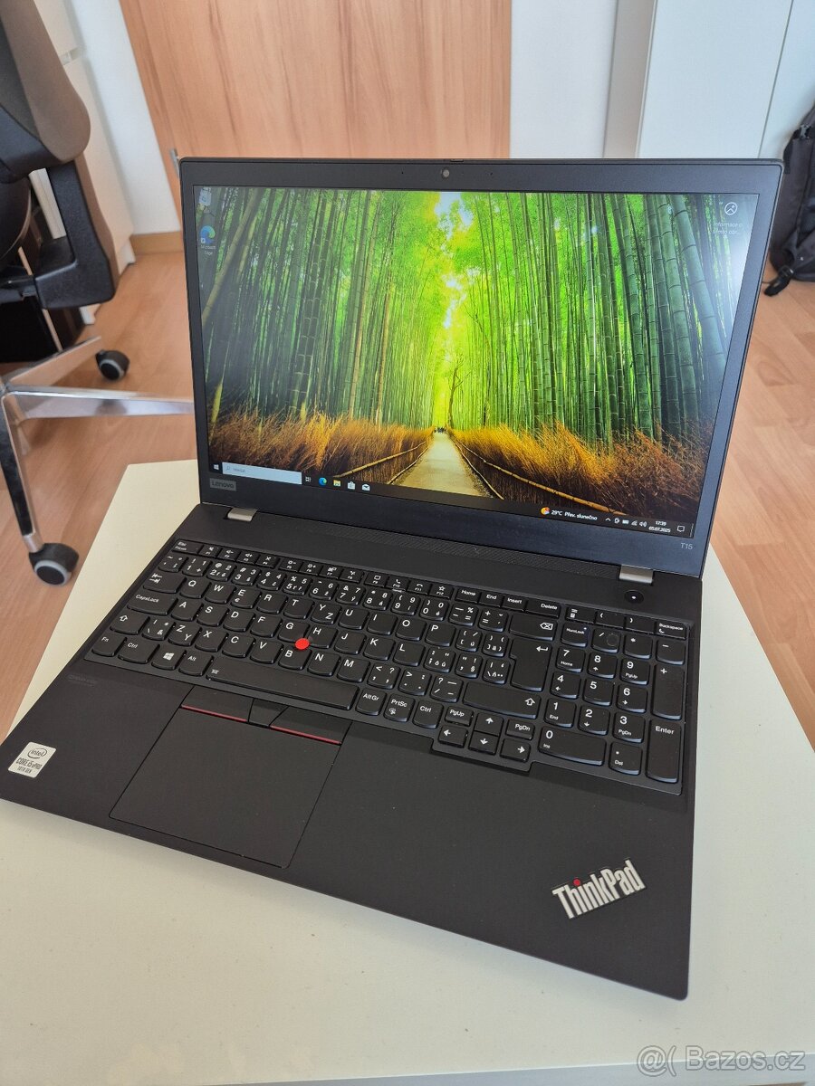 Lenovo T15, i5-10310U, 16GB, 500GB - VÝBORNÝ STAV