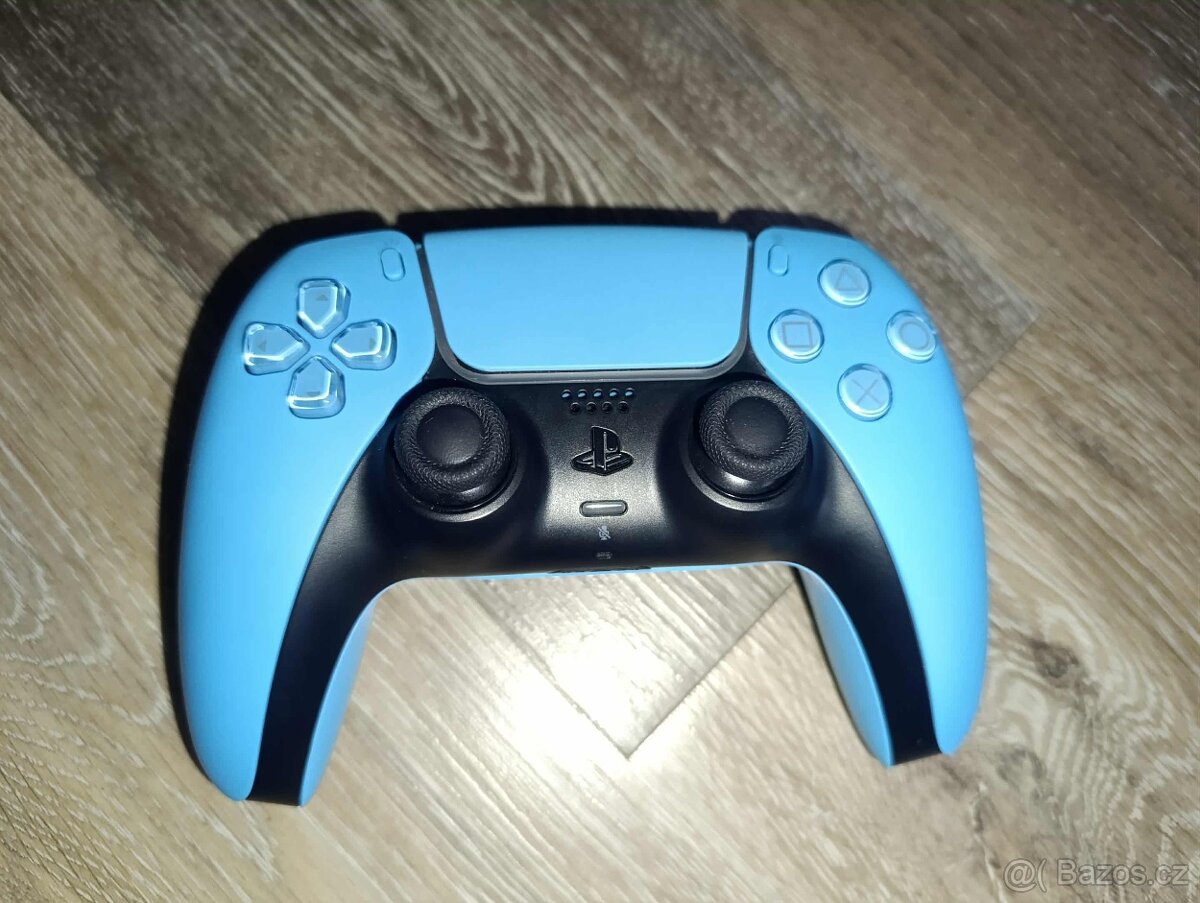 Ovladač na PS5