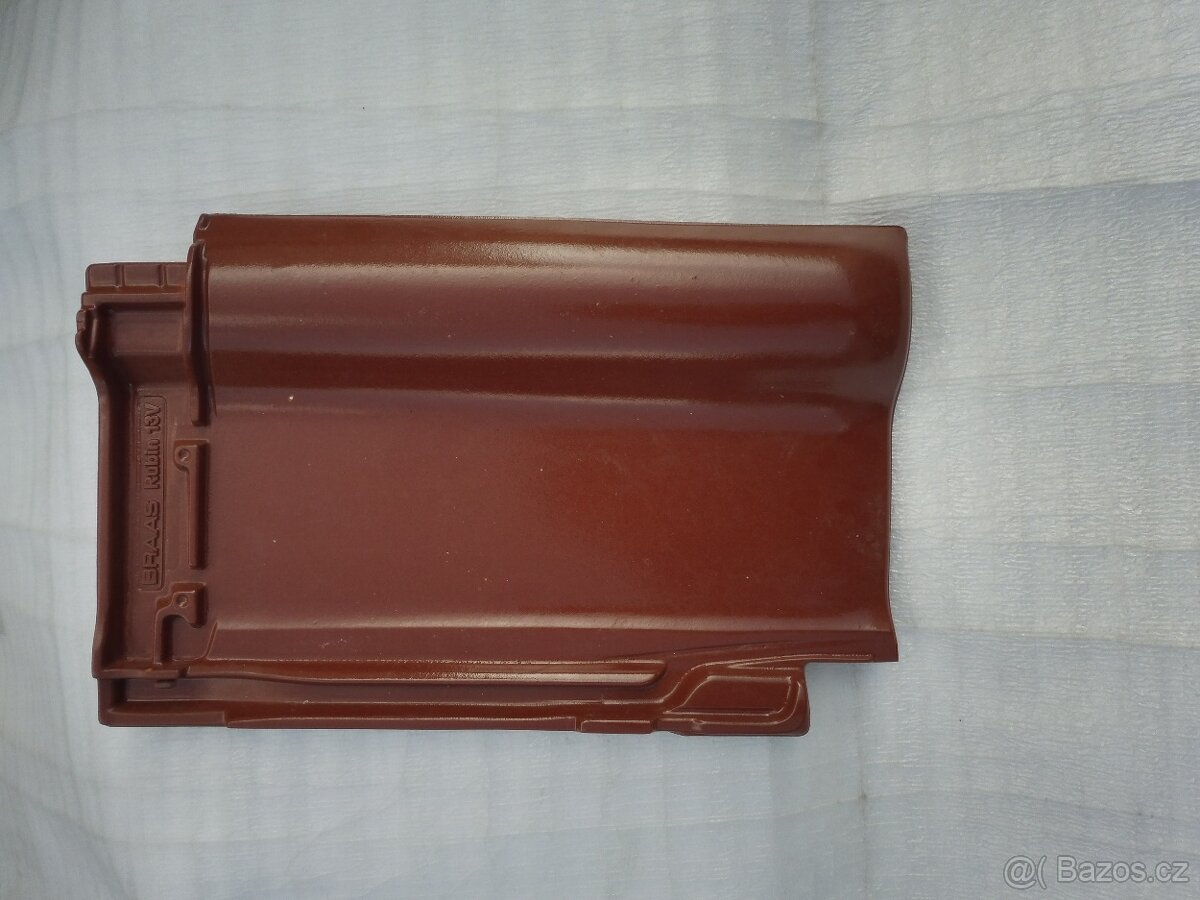 Střešní tašky Bramac Braas Rubín 13 - glazované