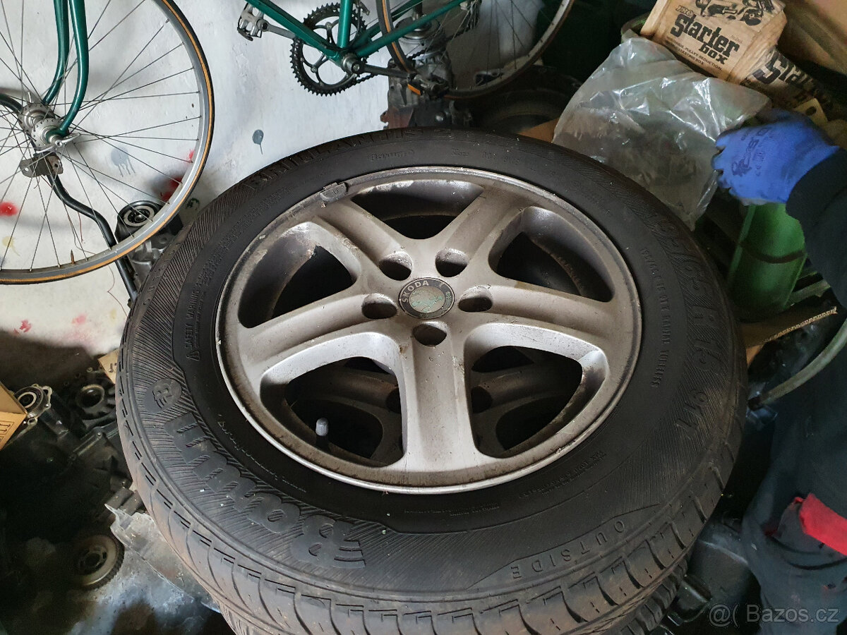 Skoda Octavia original Alu kola 15 5x100