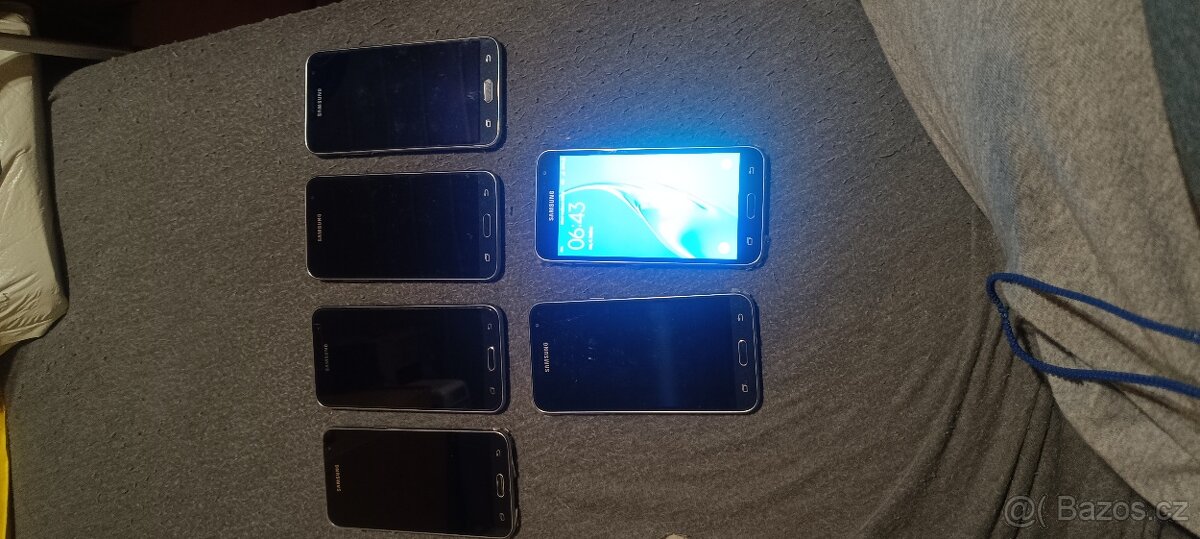 Samsung Galaxy NOVÝ J3 6 2026 mám na prodej 6 kusů sei