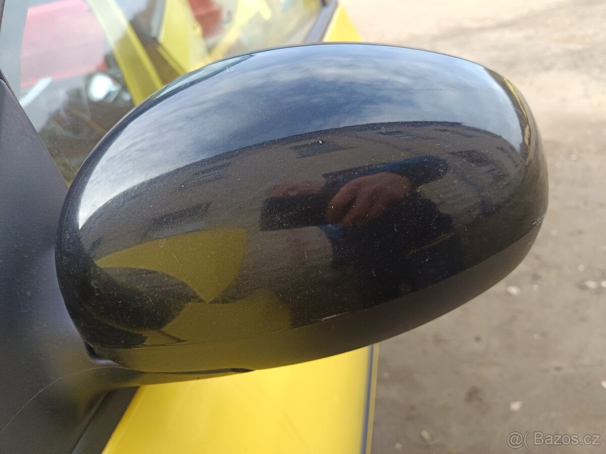 Škoda fabia 2  RS - L + P zrcátko boční El.