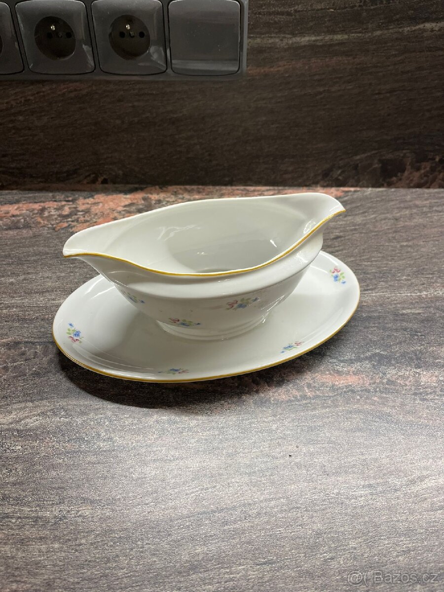 Porcelánový omáčník