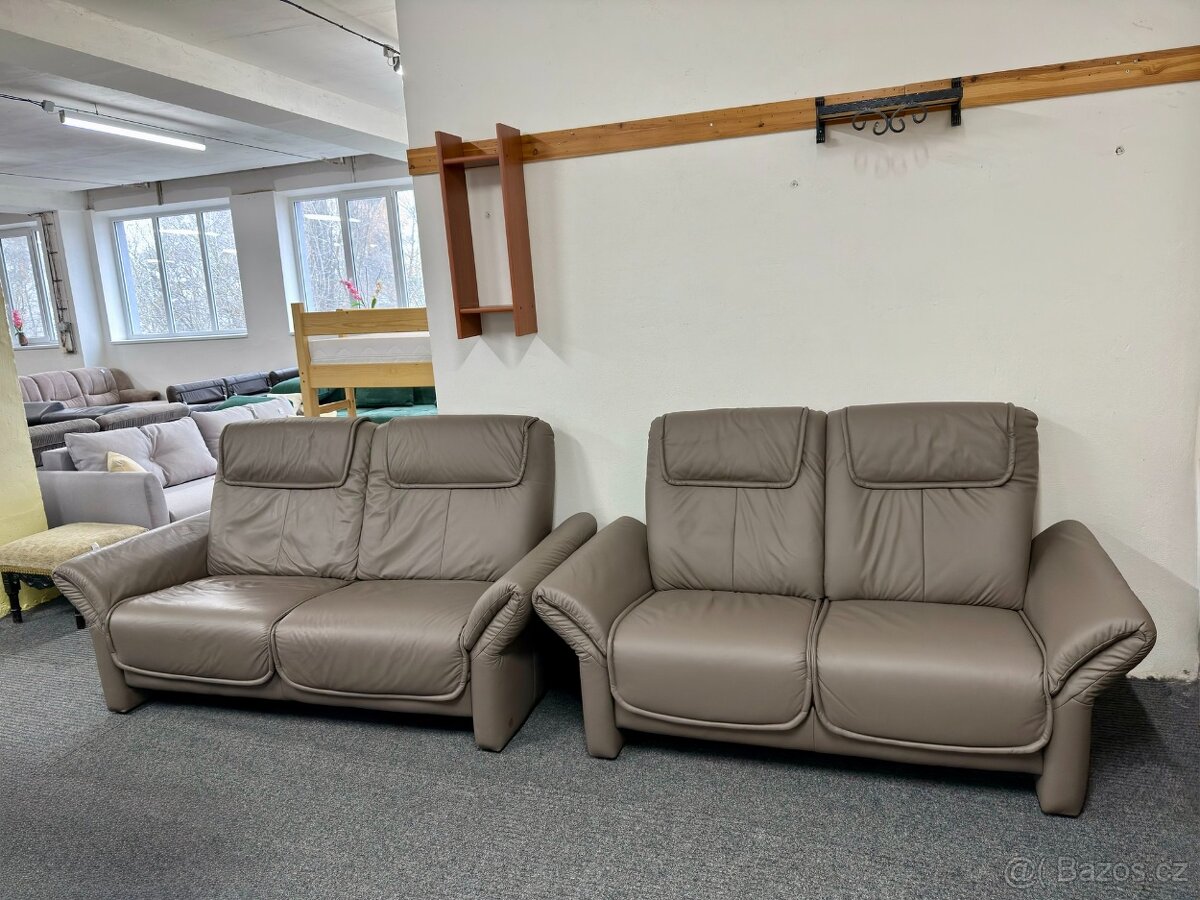 Sedací souprava 3 + 2 - kůže - zánovní