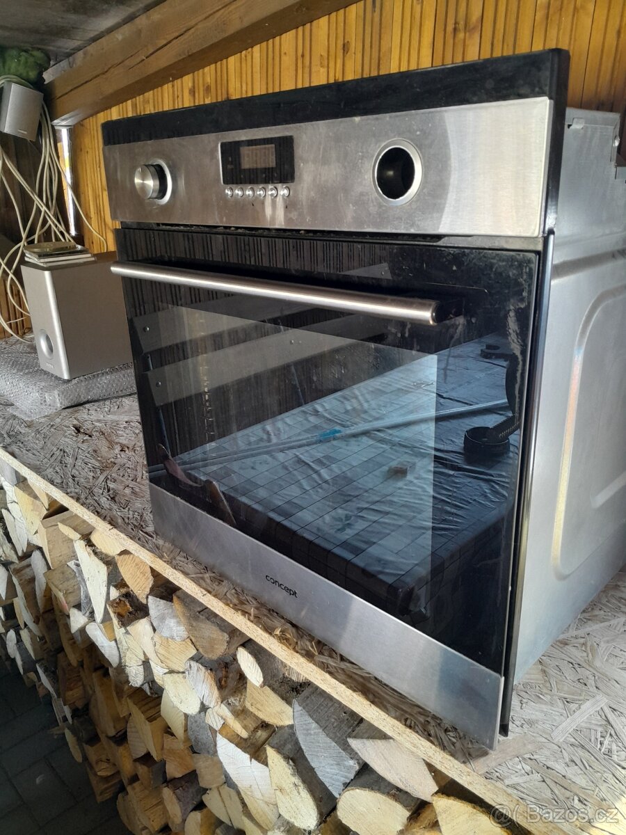 Vestavná trouba Concept