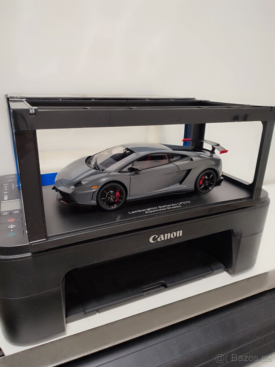 Lamborghini Gallardo LP570 Supertrofeo Stradale 1:18 Autoart