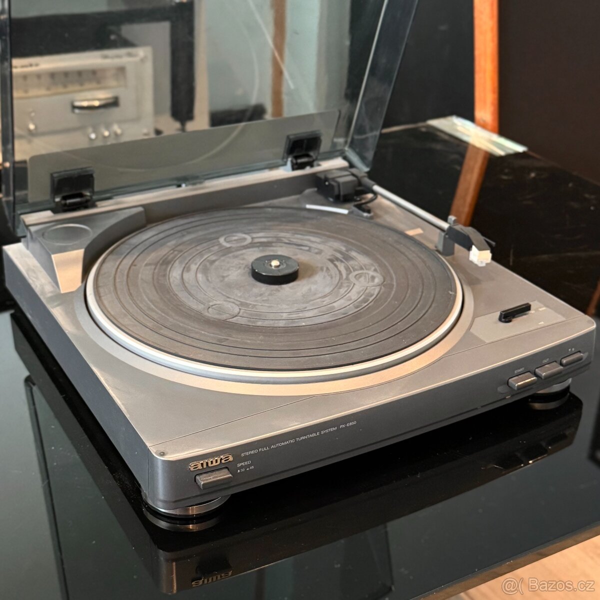 Aiwa PX-E850 plně automatický gramofon