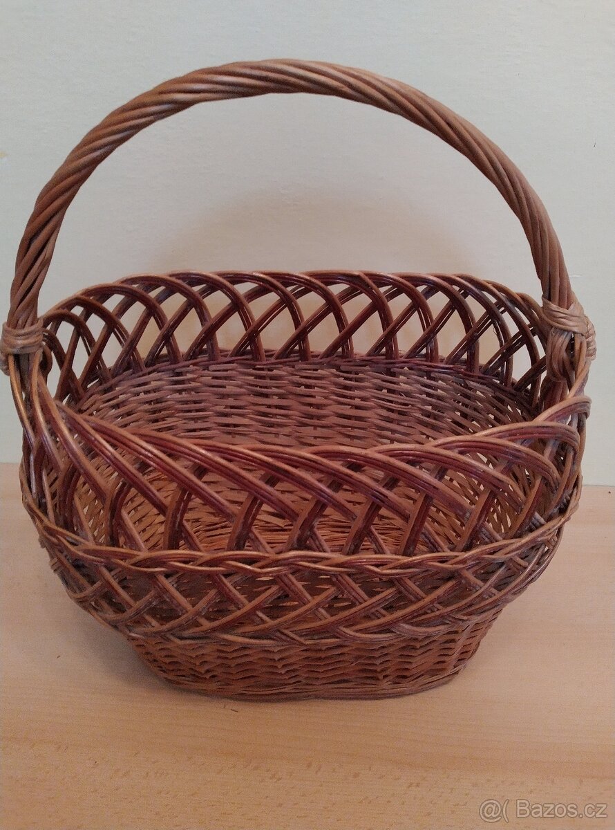 Nový proutěný košík