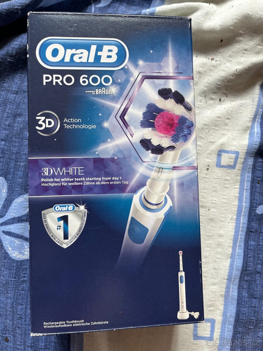 Zubní kartáček Oral-B PRO 600