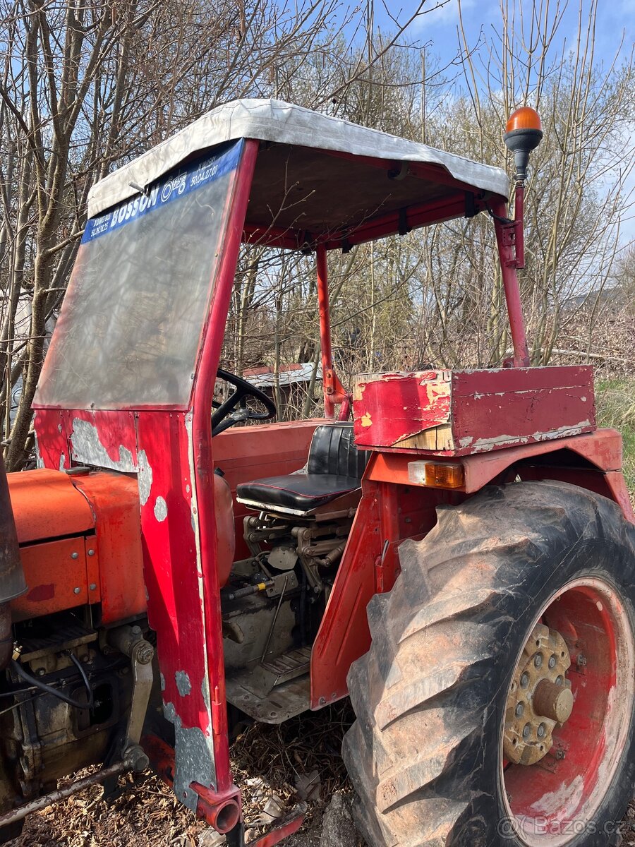 Ochranný rám Zetor