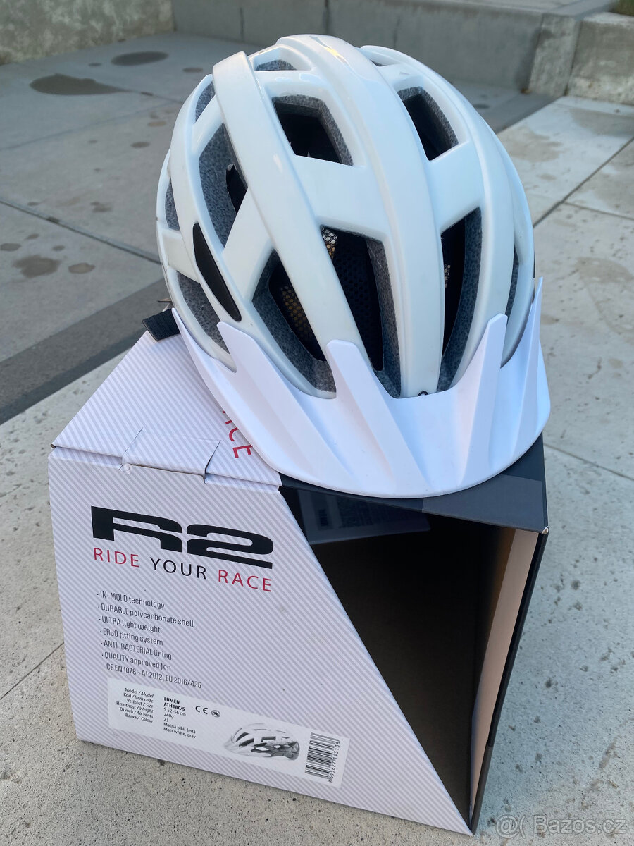 Cyklistická helma R2, vel. S