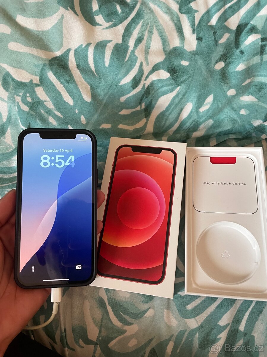 iPhone 12 128 go červená