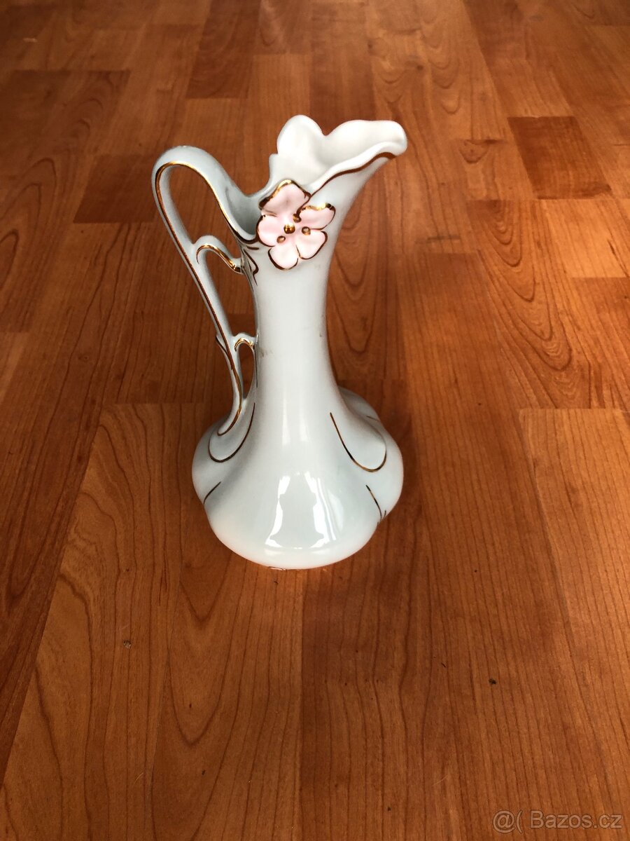 Porcelánová váza ROYAL DUX BOHEMIA