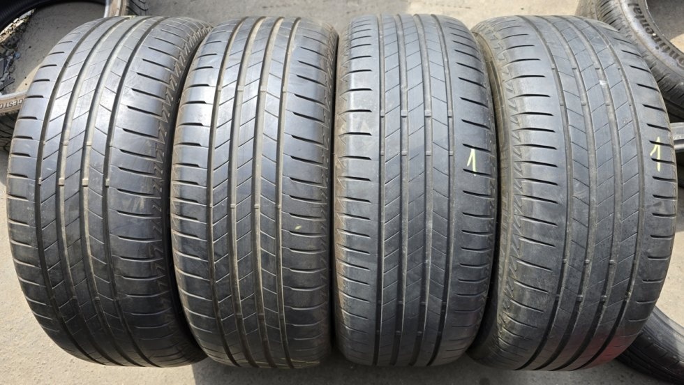 Letní pneu 225/55/17 Bridgestone