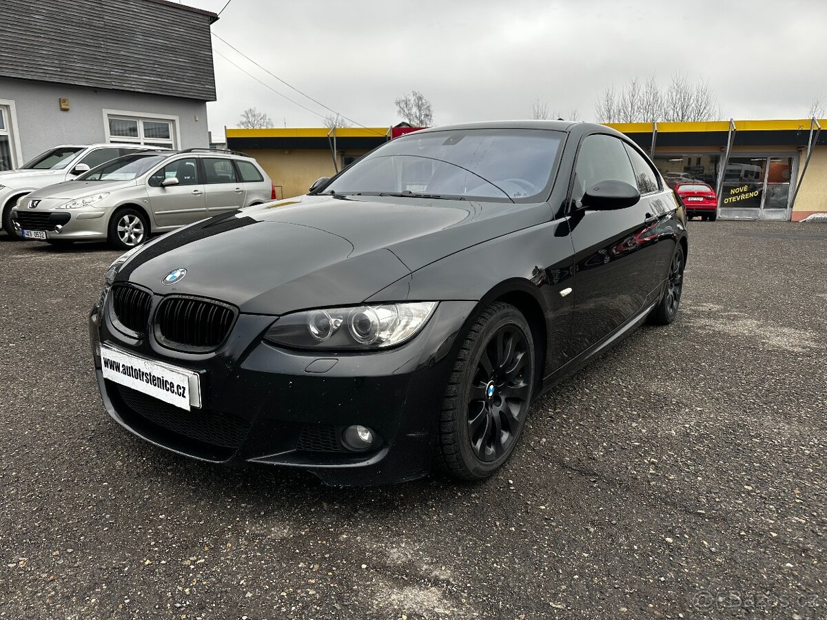 BMW ŘADY 3 320d COUPE - M-PAKET - AUTOMAT