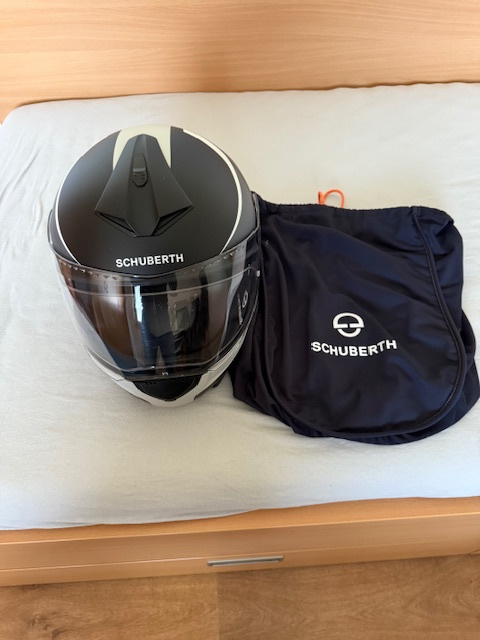 Prodám helmu Schuberth C3 PRO