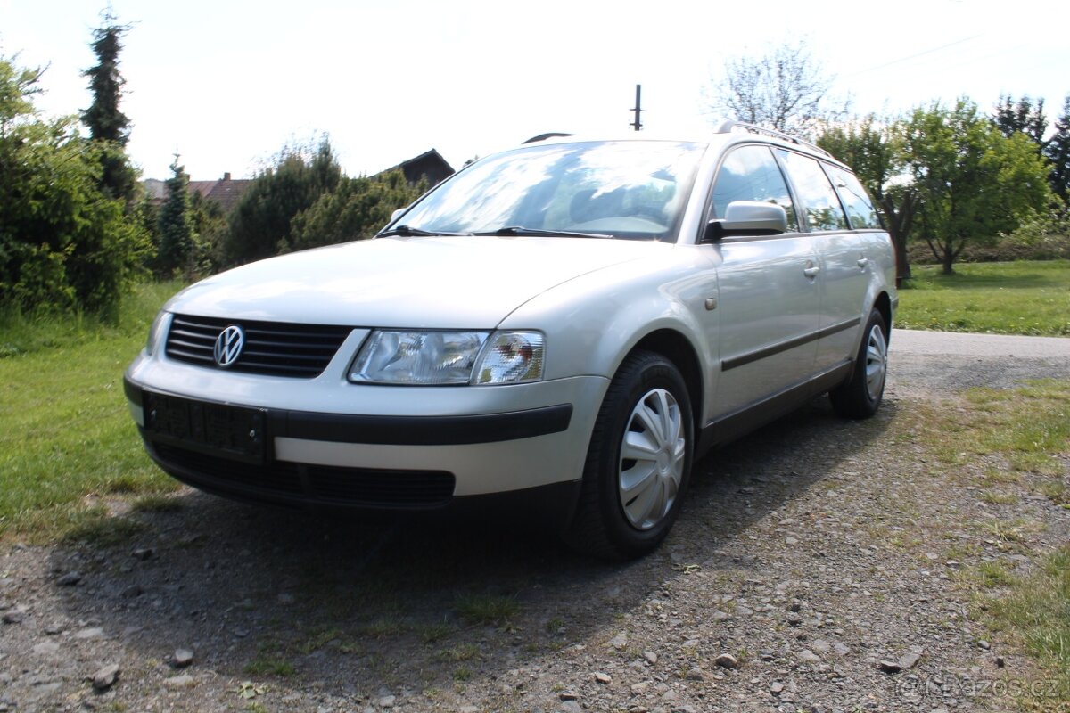 Volkswagen Passat 1,8 20V 92KW, DIGI-KLIMA,Tažné zařízení