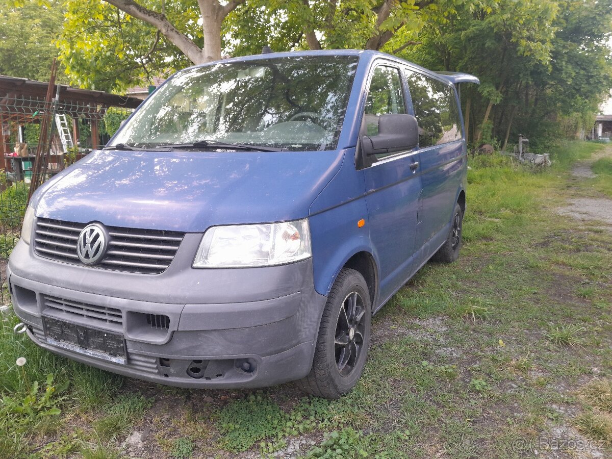 VW T5 2,5 TDi 96Kw AXD 2005