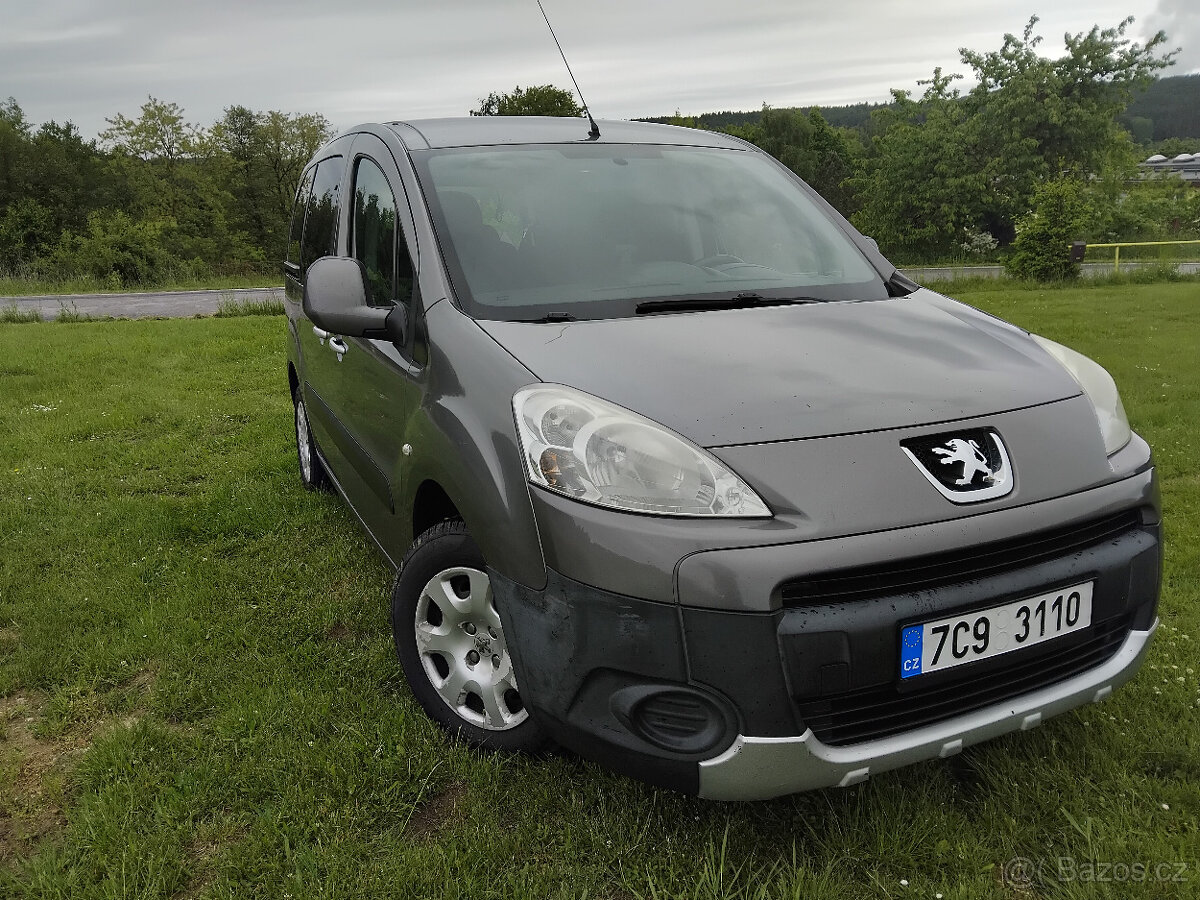 Peugeot Partner 1,6HDI 68kW 2011, 7 míst