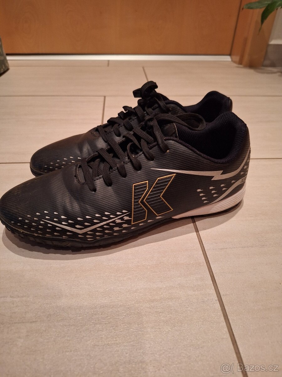 Turfy Kensis BAHAMA TF vel. 40