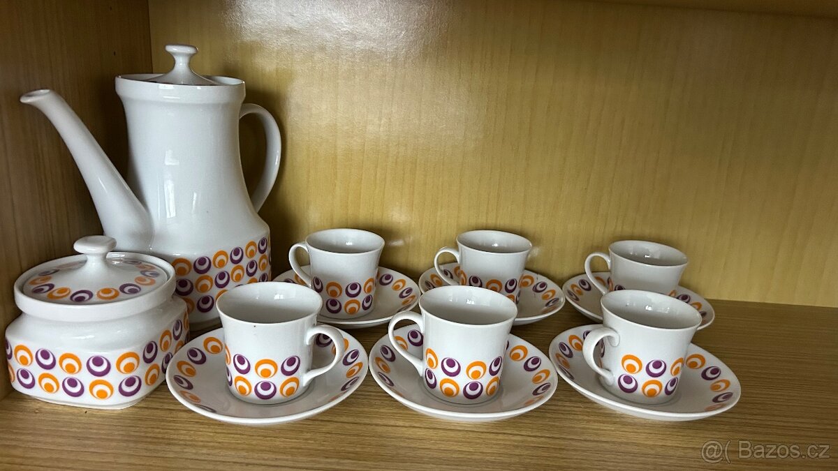 Porcelánová čajová (kávová) souprava