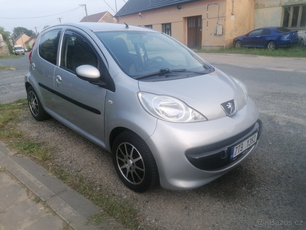 PEUGEOT 107 AUTOMAT