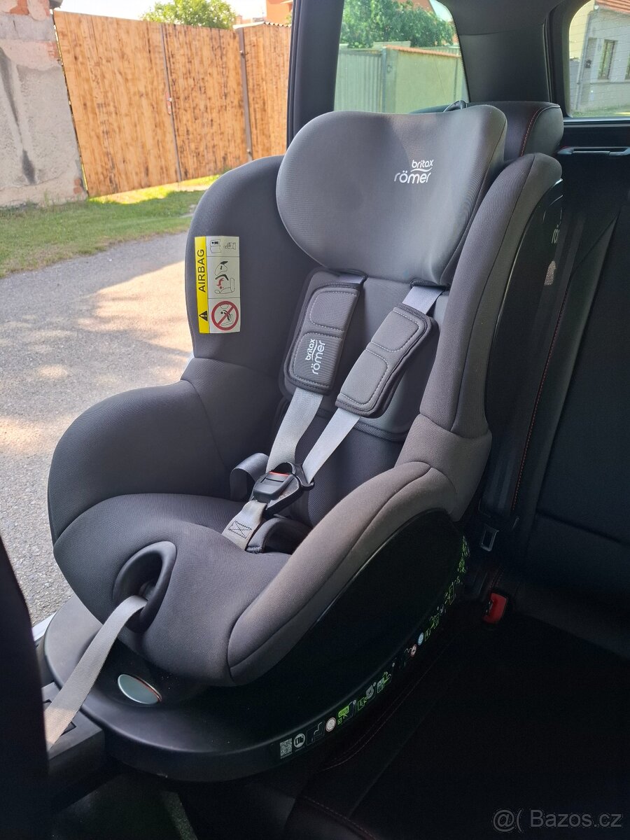 Britax Römer Dualfix 2 R