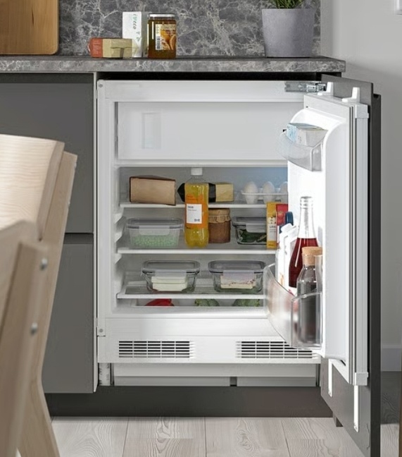 Vestavěná lednice Ikea