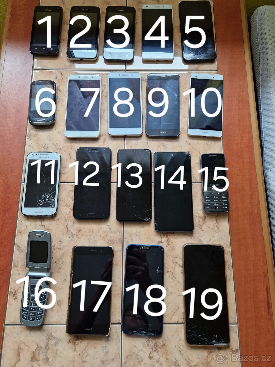 Prodám Telefony Samsung a Huawei