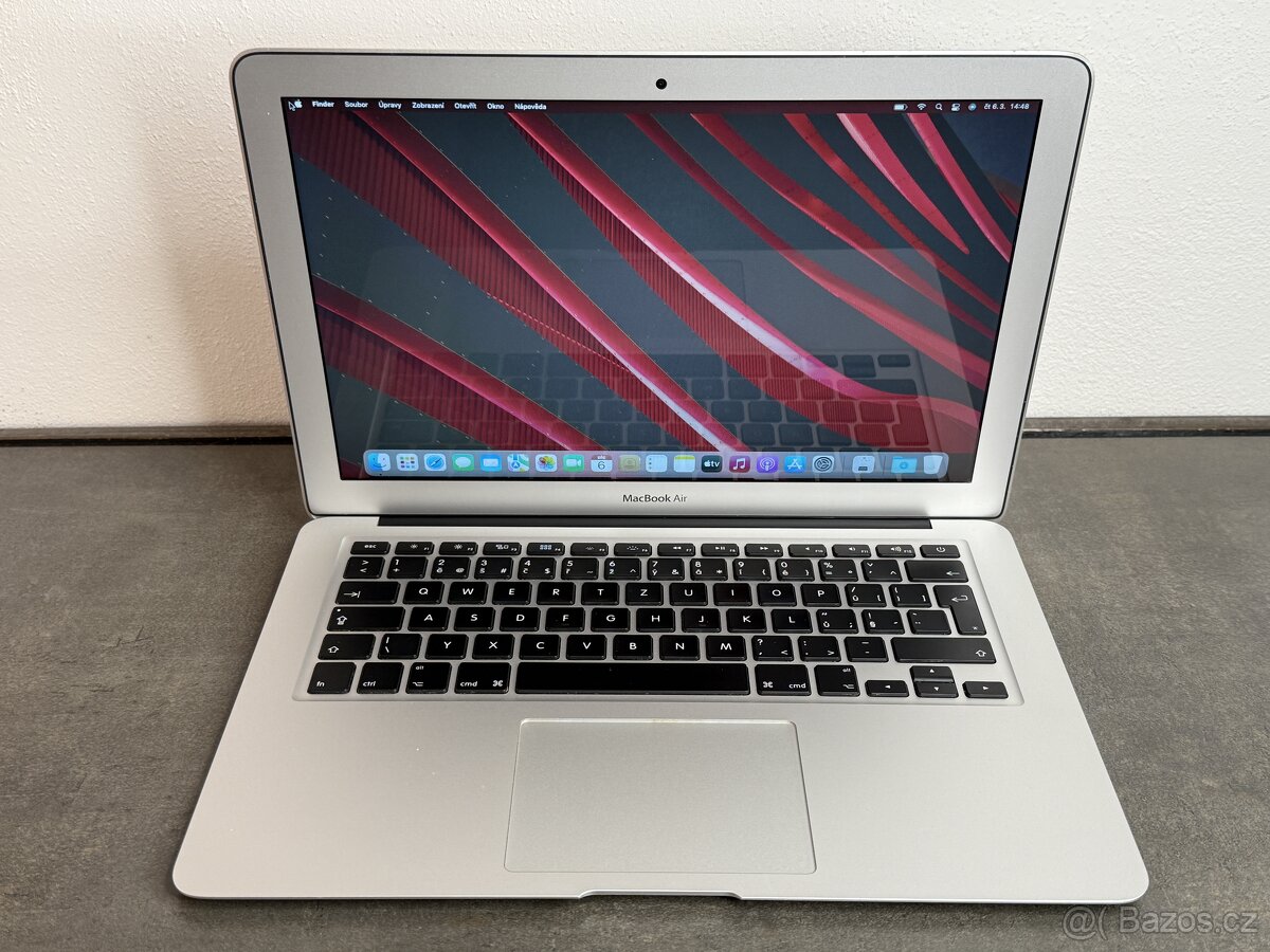 Macbook Air 13'' 2015 / i5 / 8GB / 128GB SSD / DPH