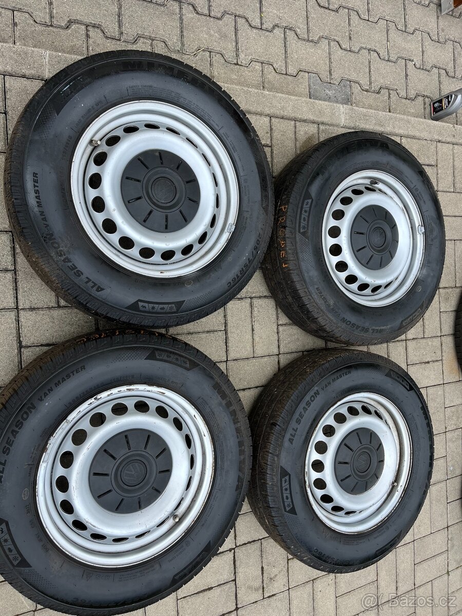 4x plechové kola 5x120 R16, pneu C
