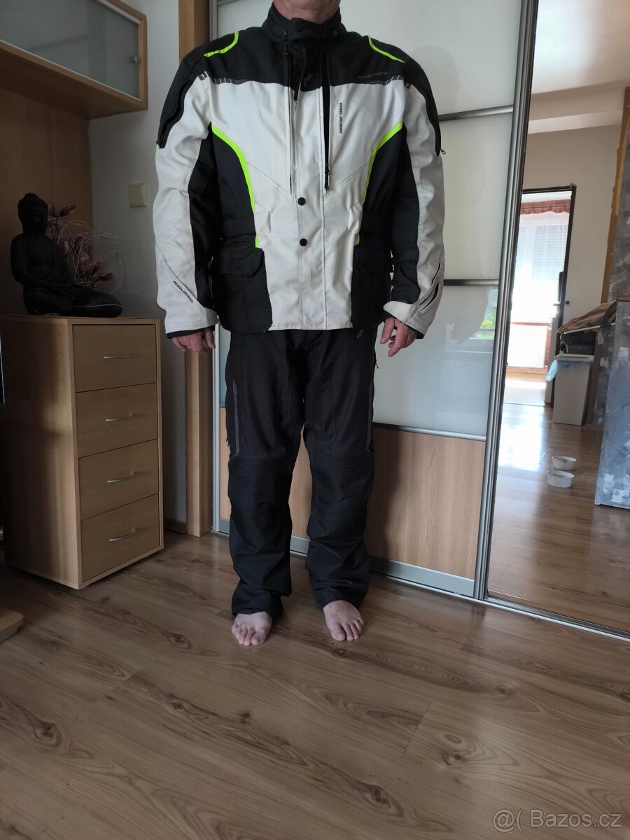 Moto oblečení