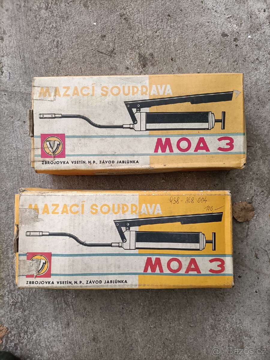 Mazací souprava, lis