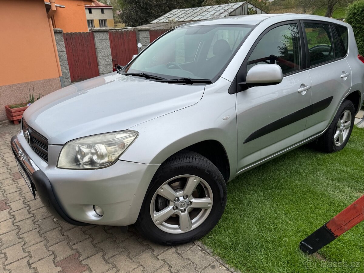 AutoToyota RAV4 2.0VVT-i 112Kw 4x4 benzín