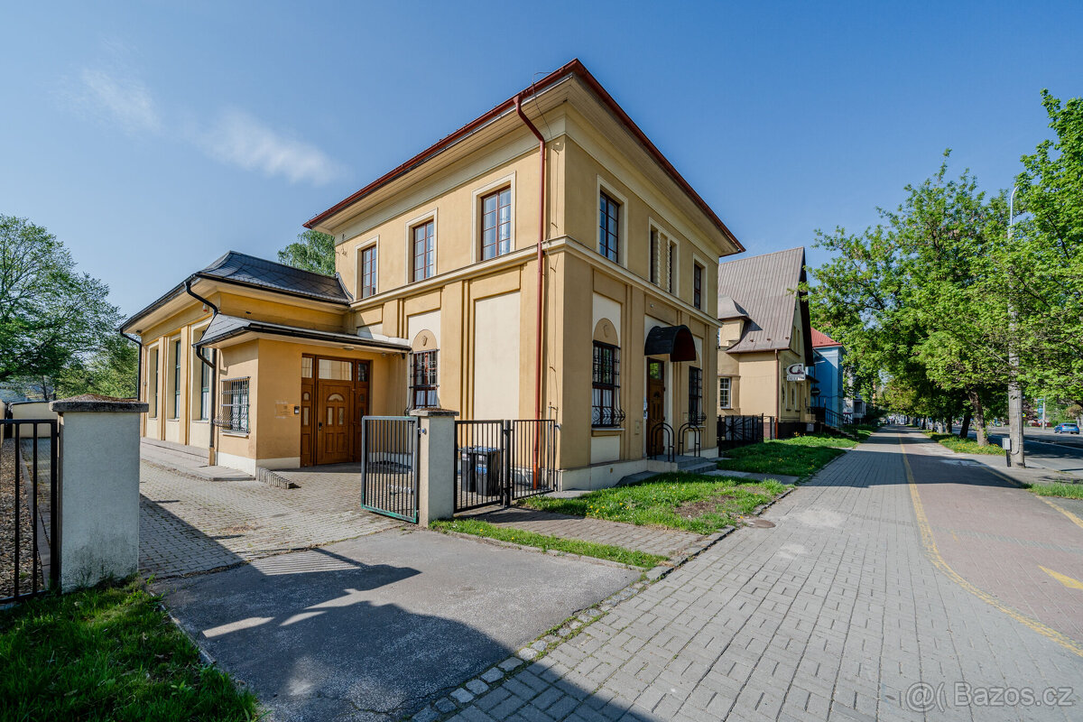 Pronájem, komerční, 38 m, 28. října 1623/135, Ostrava - Mora