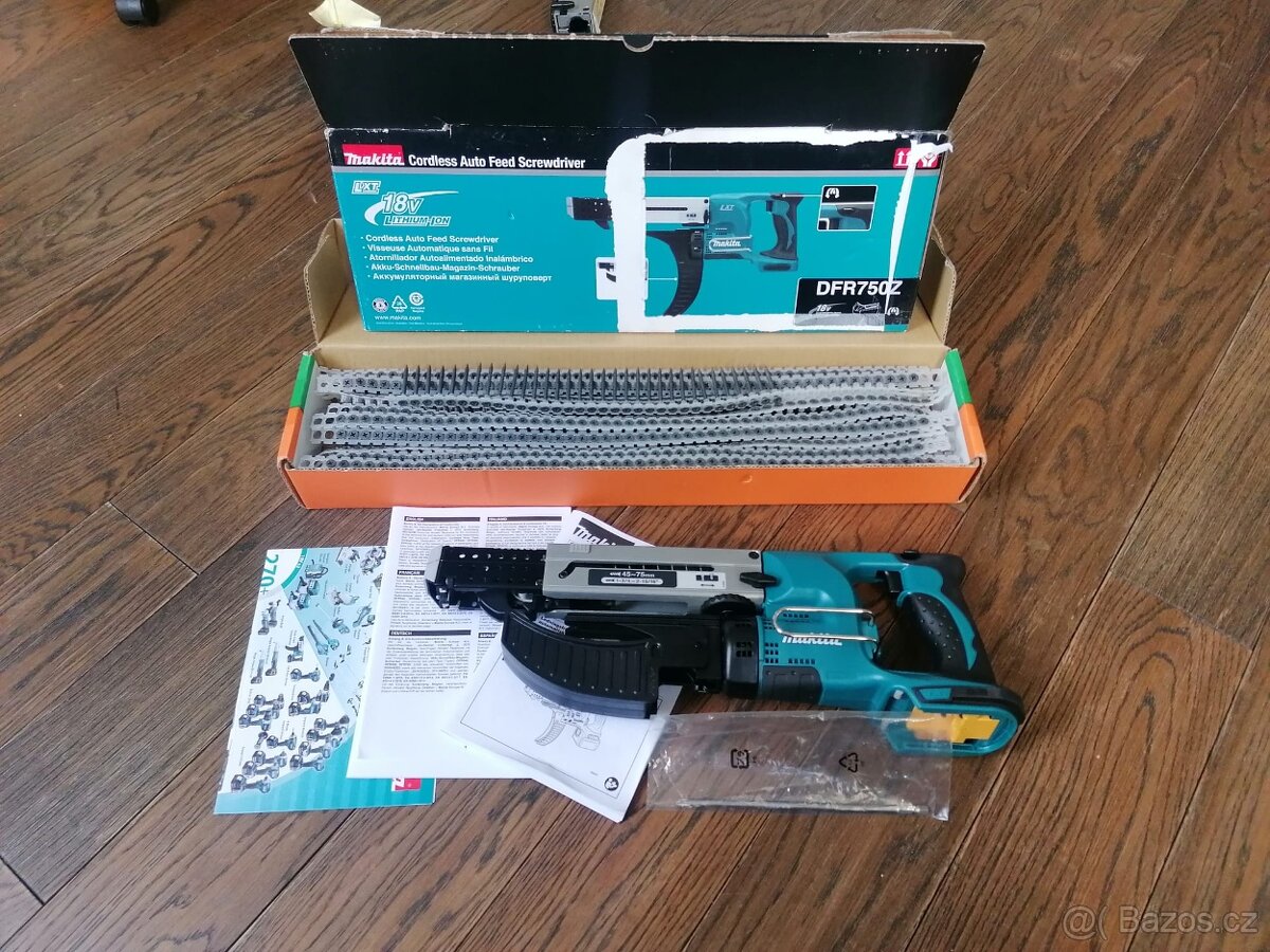 Zásobníkový šroubovák Makita DFR 750