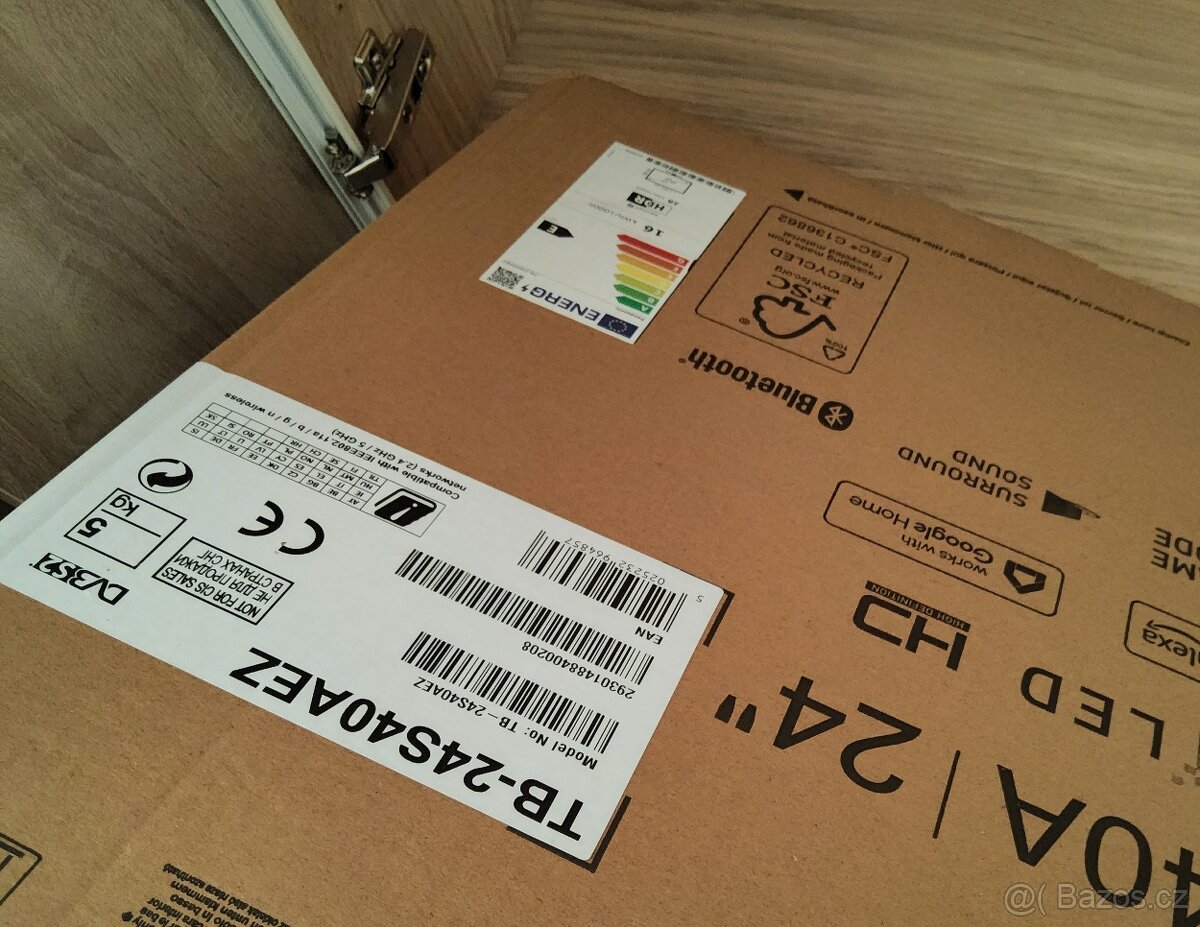 Televize Panasonic S240 24 palců