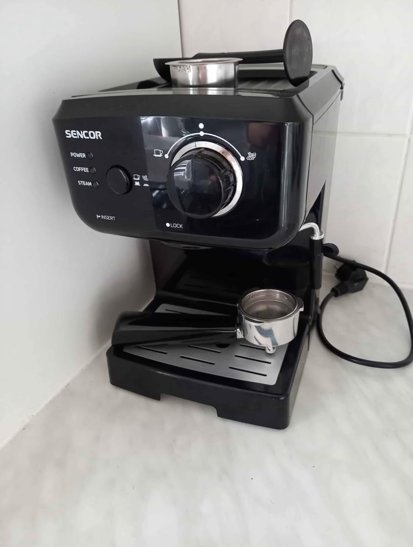 Kávovar SENCOR