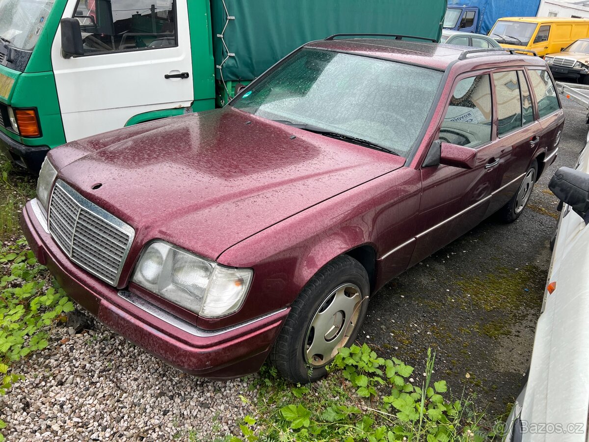 Mercedes Benz w124 E200TE