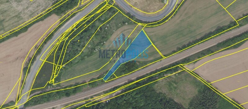 Prodej pozemku – Cerhovice (4295 m²)