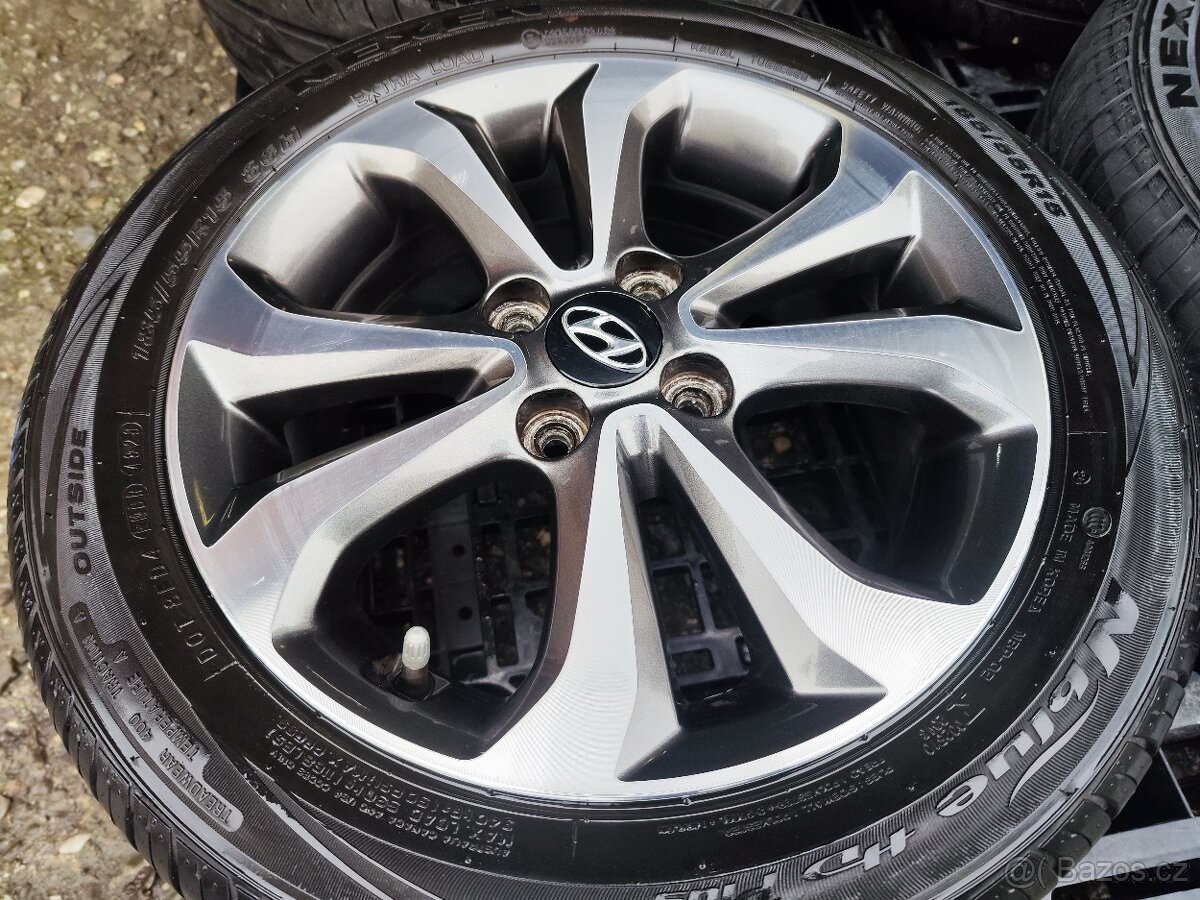 Alu Sada = 4x100 =orig. HYUNDAI= s pneu =185/55 R15