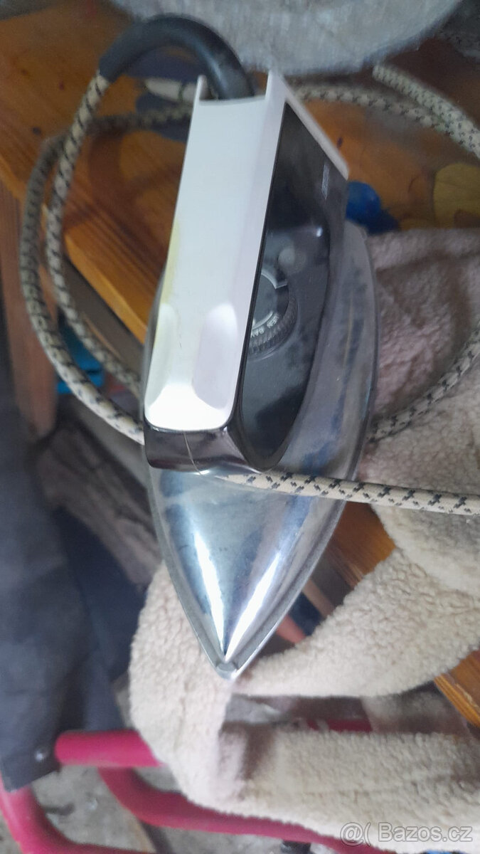 Retro žehlička ETA 219