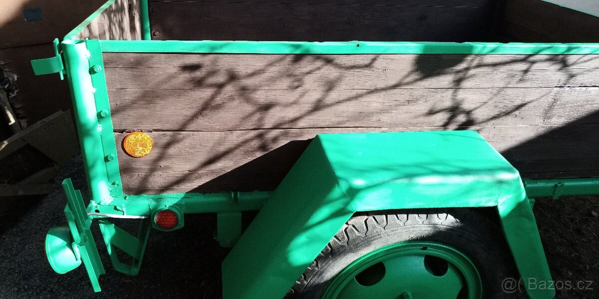 Přívěs paj jednonápravový