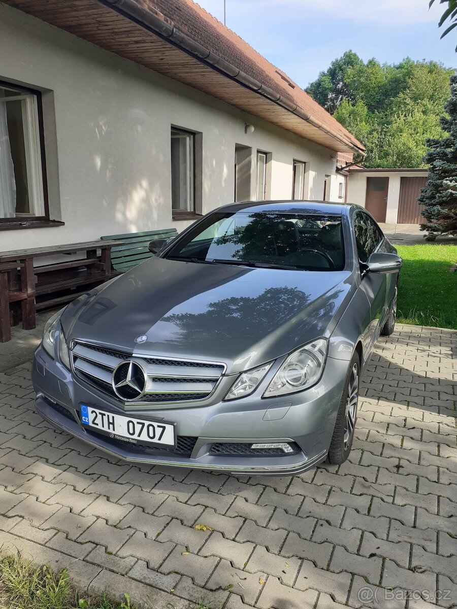 Mercedes-Benz E350 CGI coupe