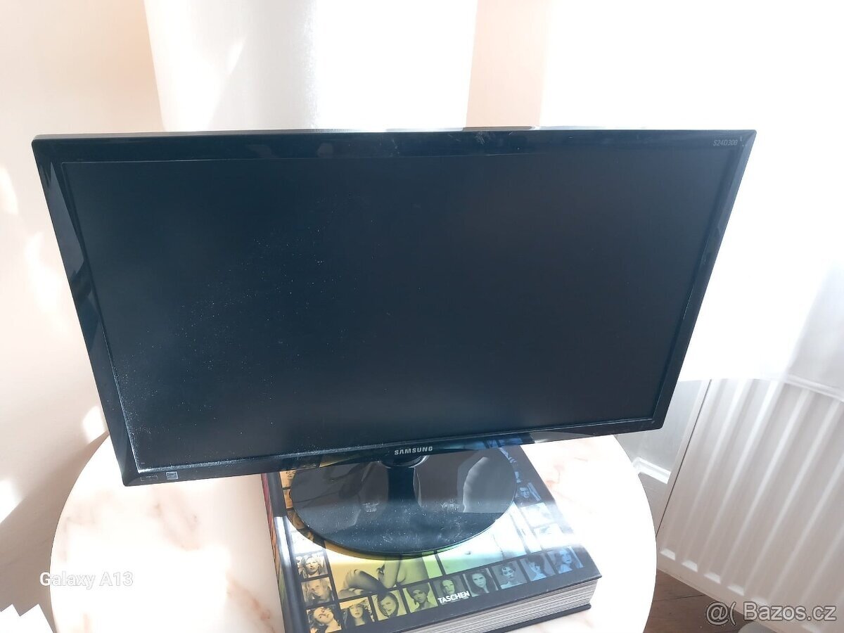 monitor Samsung 24" LS24D300HS